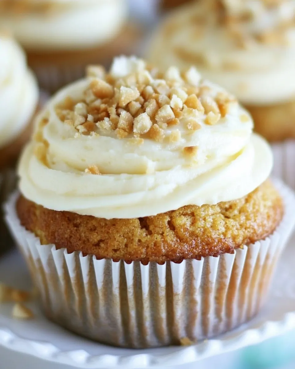 Easy Carrot Cupcakes with Cream Cheese Frosting picture