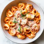 homemade Creamy Tomato Tortellini (One Pan) photo